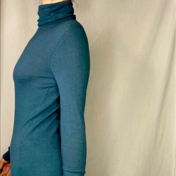 Teal Turtleneck long sleeve Top size small - Picture 7 of 14